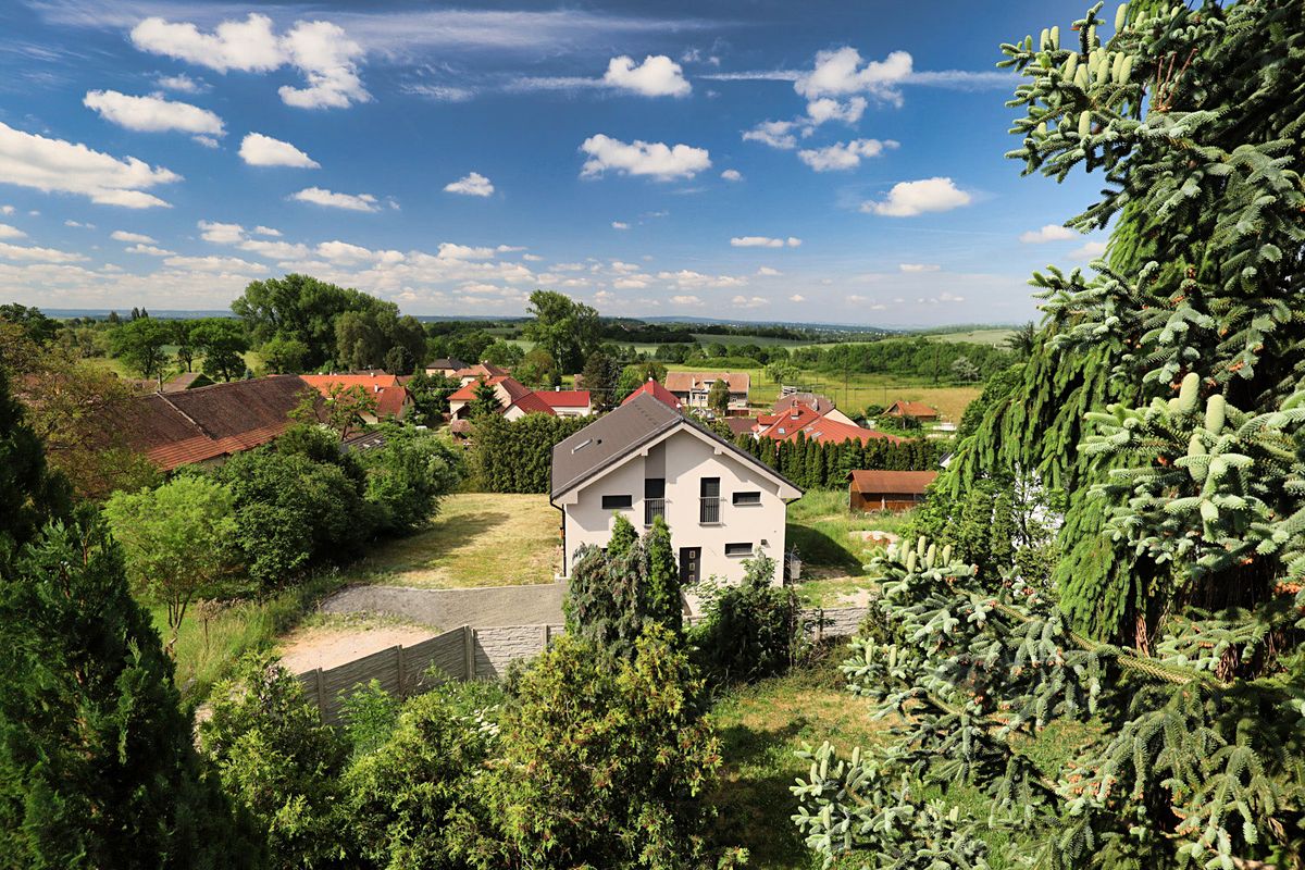 Prodej rodinného domu 173 m², pozemek 1045 m²